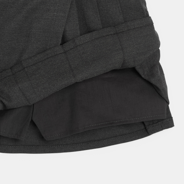 تنورة قصيرة ذات طيات، اللون رمادي، للفتيات